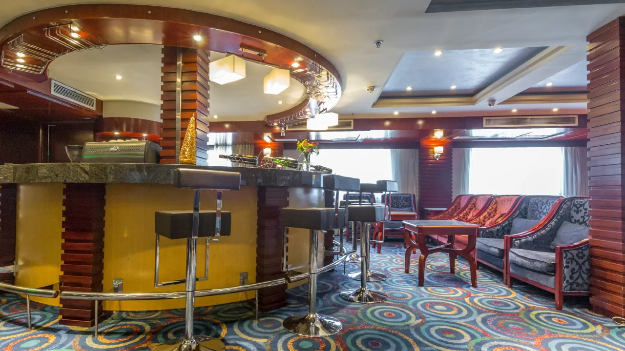 رحلة الباخرة بلو شادو I